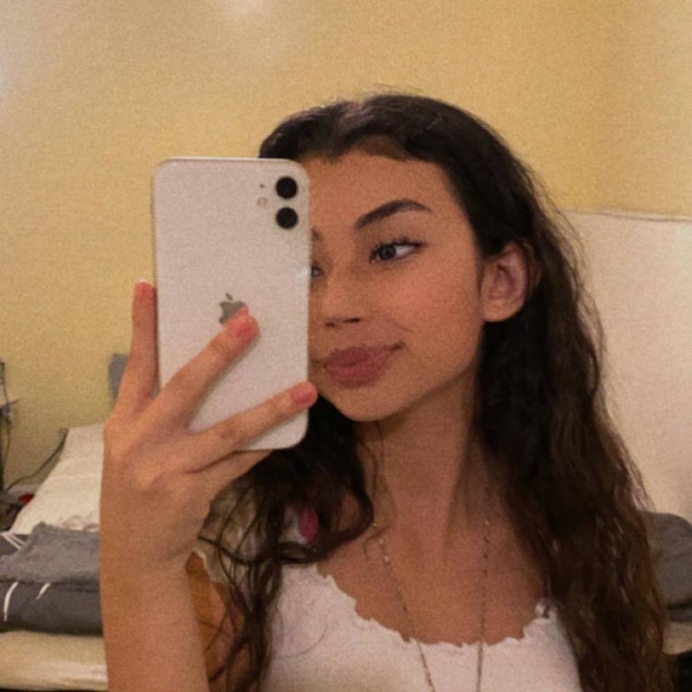 Meet your Posher, Jimena